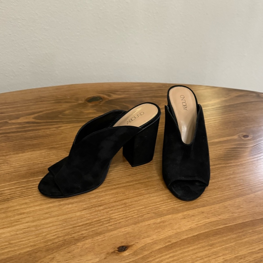 Abound Suede Block Heel Sandal Mule Black 8.5